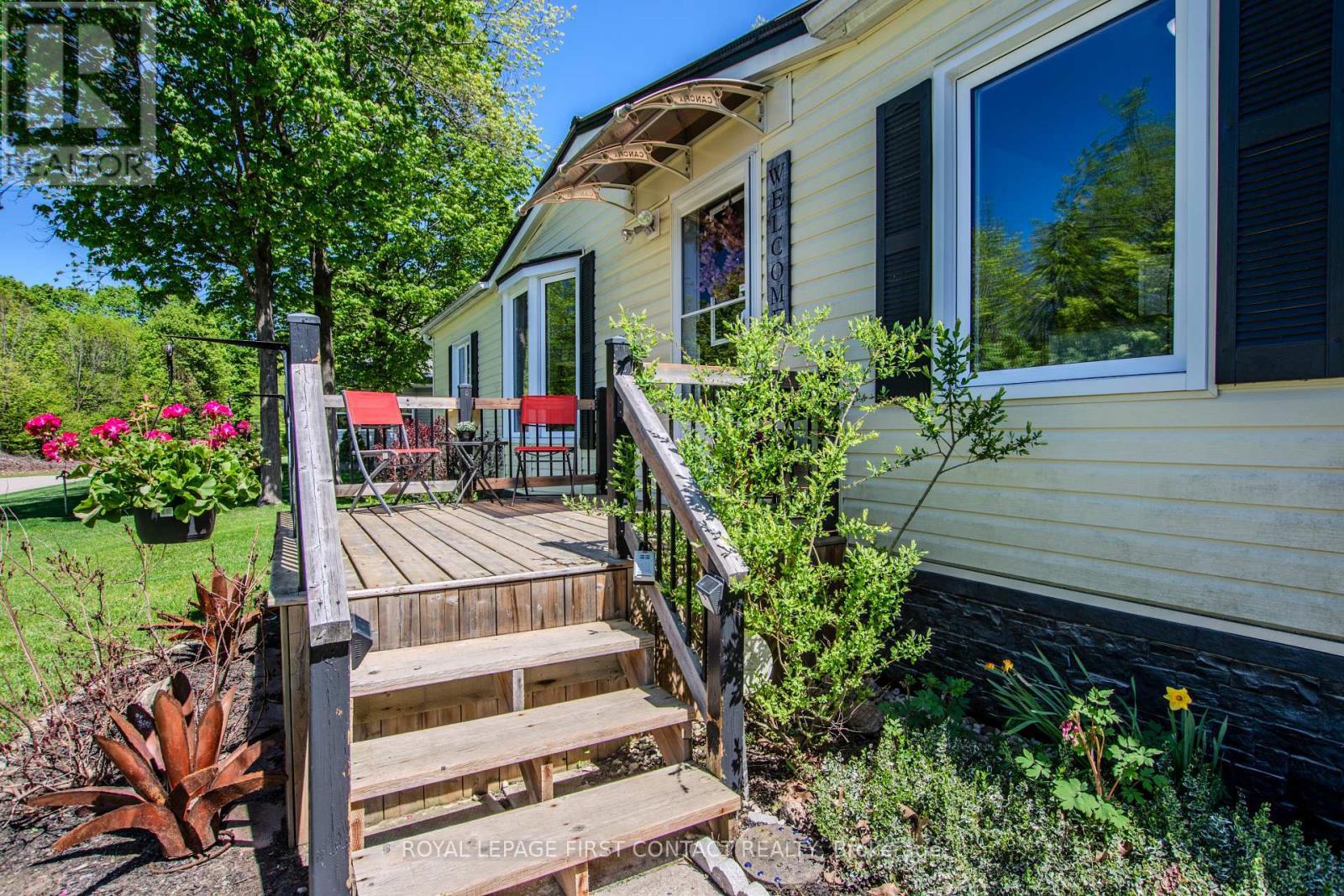 












63 - 5411 ELLIOTT SIDE ROAD

,
Tay,




Ontario
L4N4K3

