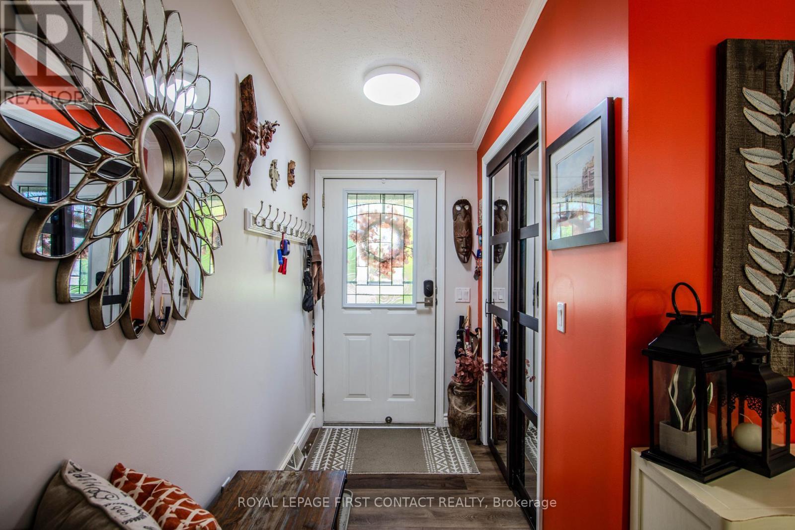 












63 - 5411 ELLIOTT SIDE ROAD

,
Tay,




Ontario
L4N4K3

