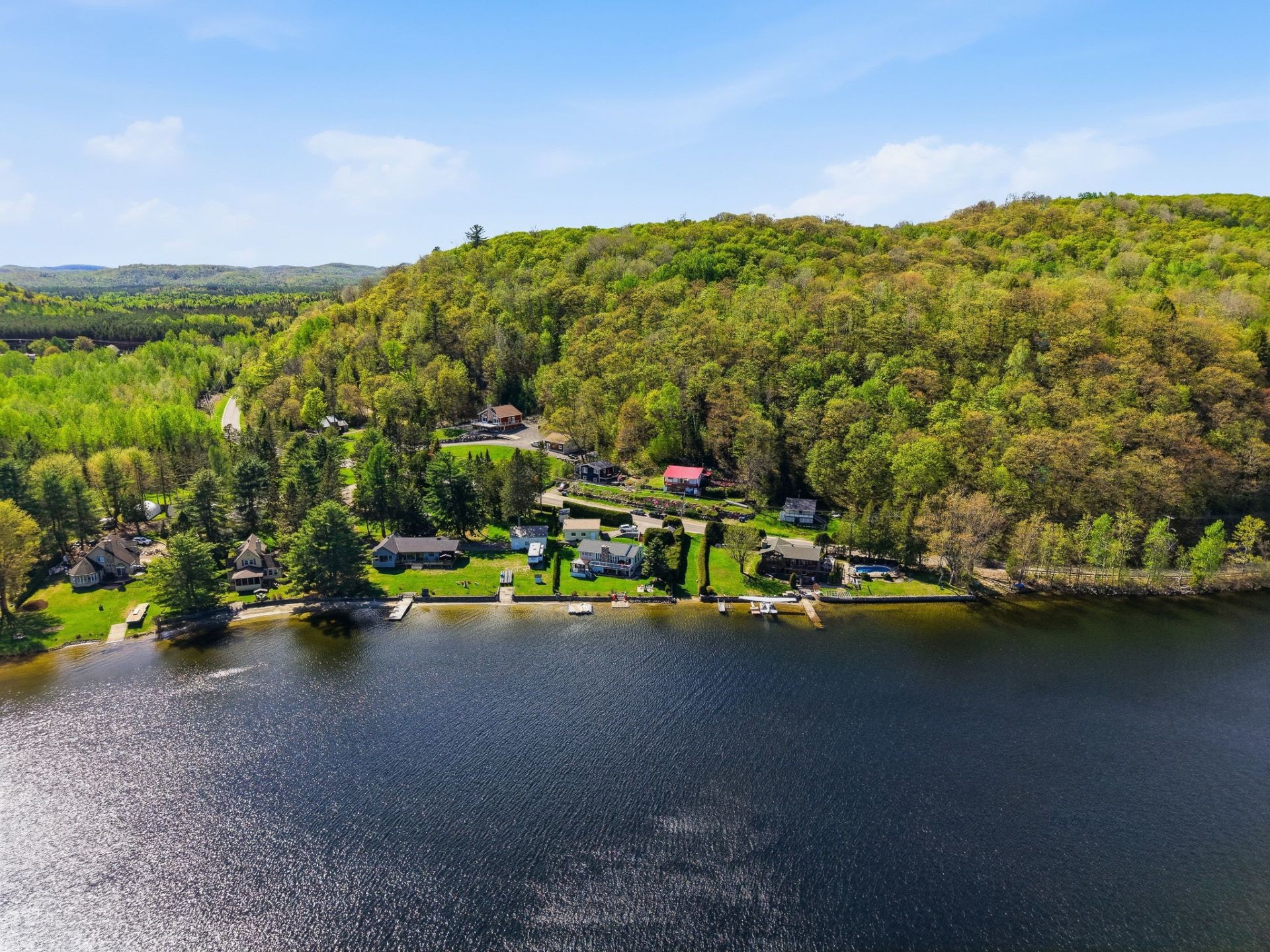 









940


4e Rang S.

,
Lac-Simon,




QC
J0V1E0

