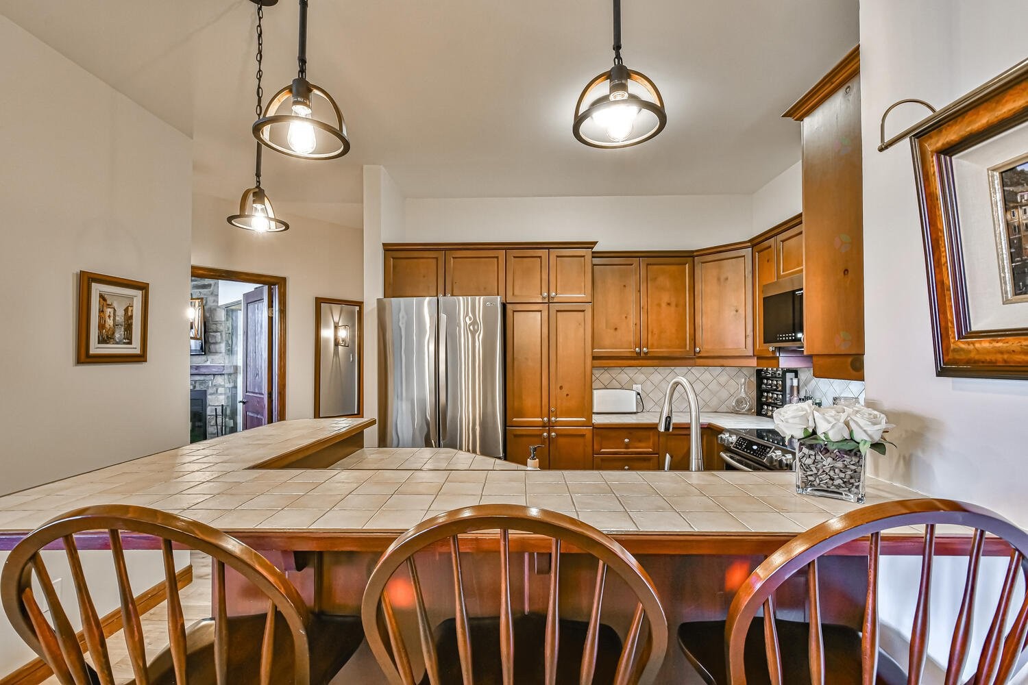 









250


Rue du Mont-Plaisant

, 4,
Mont-Tremblant,




QC
J8E1L2

