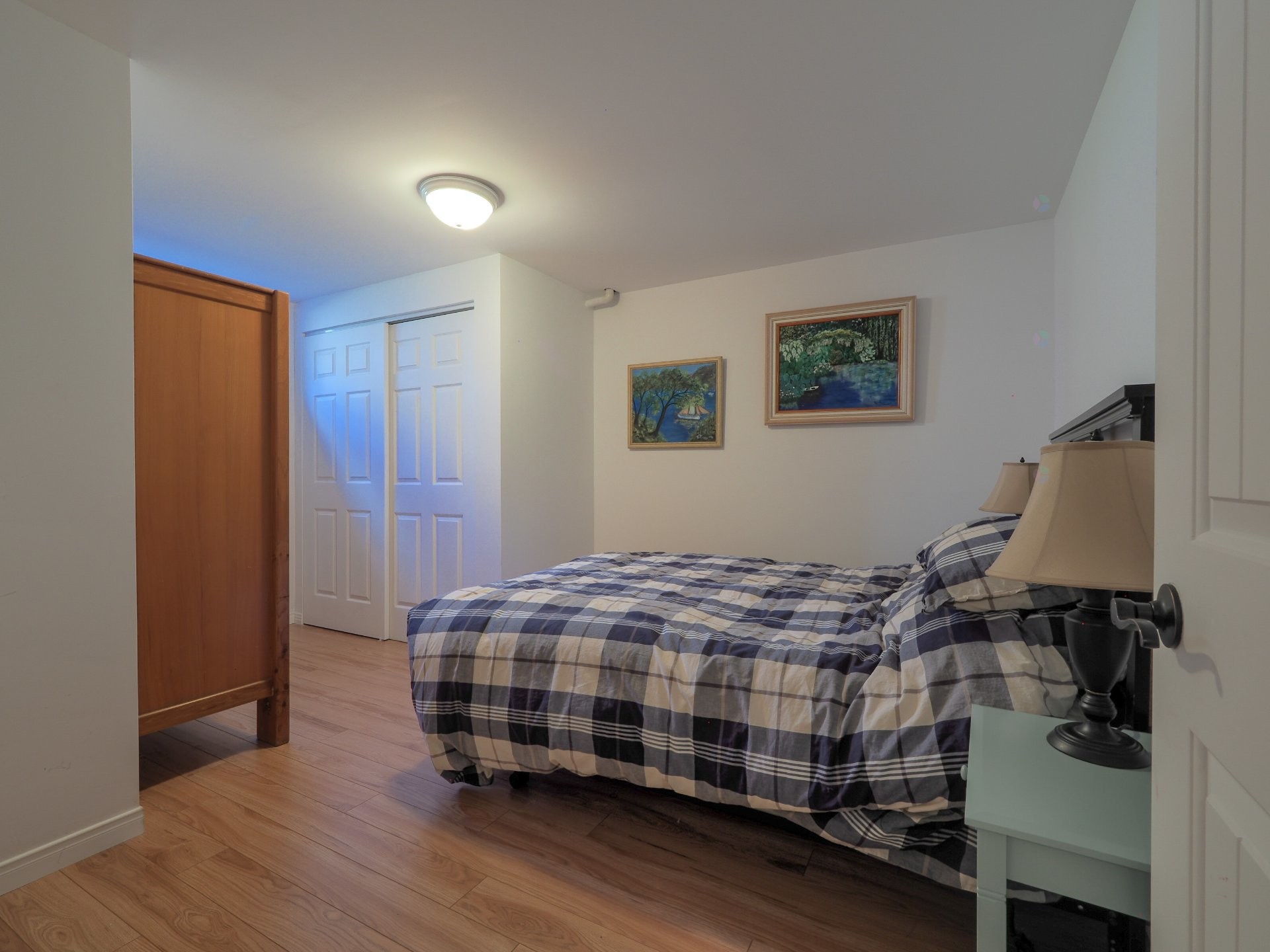 









1850


Rue de Bruxelles

,
Trois-Rivières,




QC
G0W0C1

