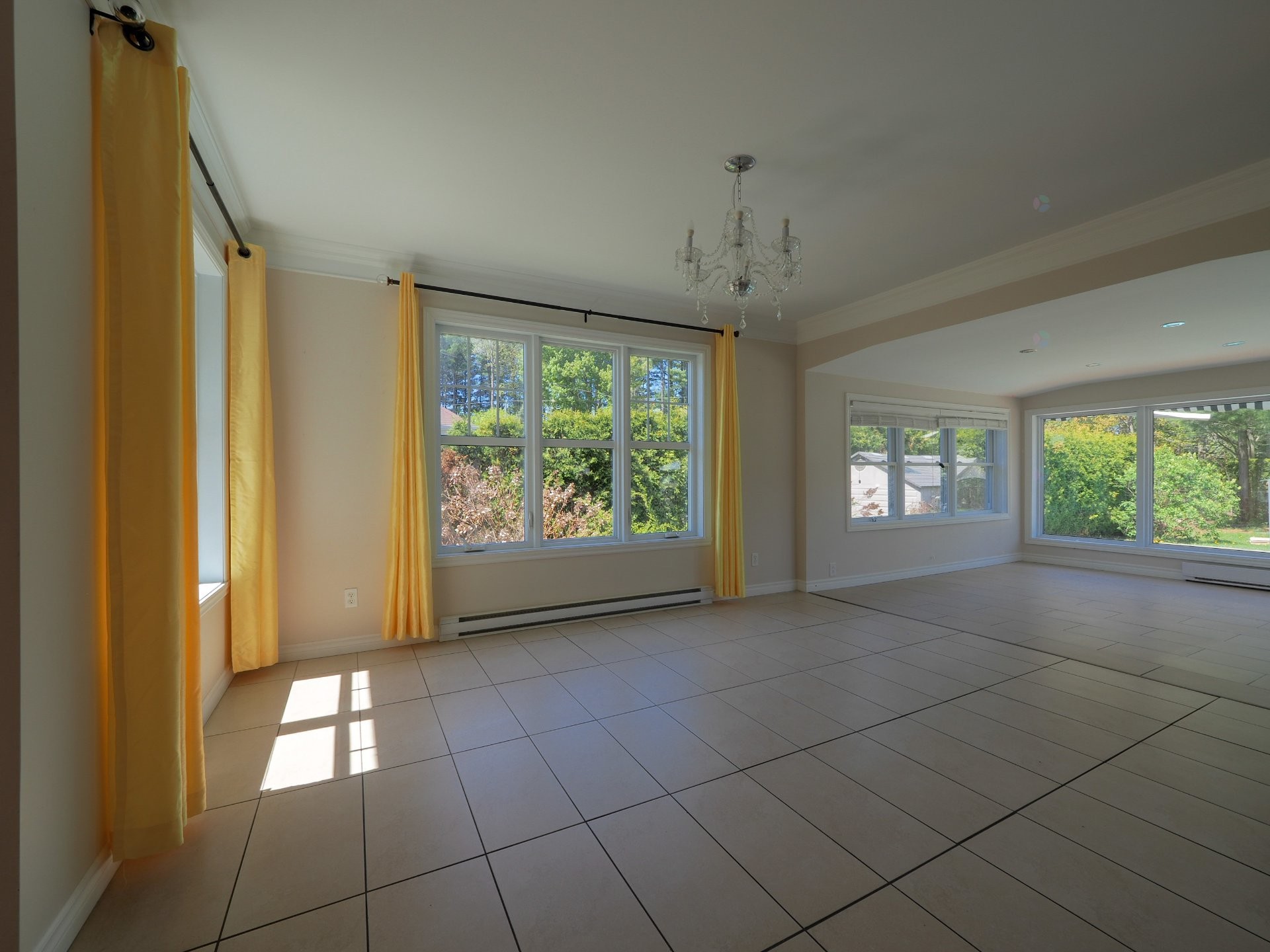 









1850


Rue de Bruxelles

,
Trois-Rivières,




QC
G0W0C1

