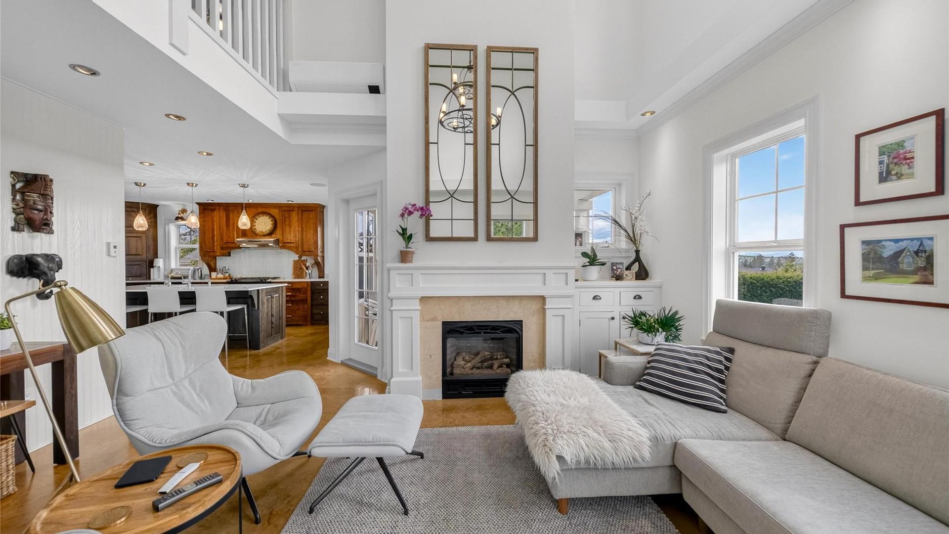 









1004


15th

Street,
Cranbrook,




BC
V1C 5V2

