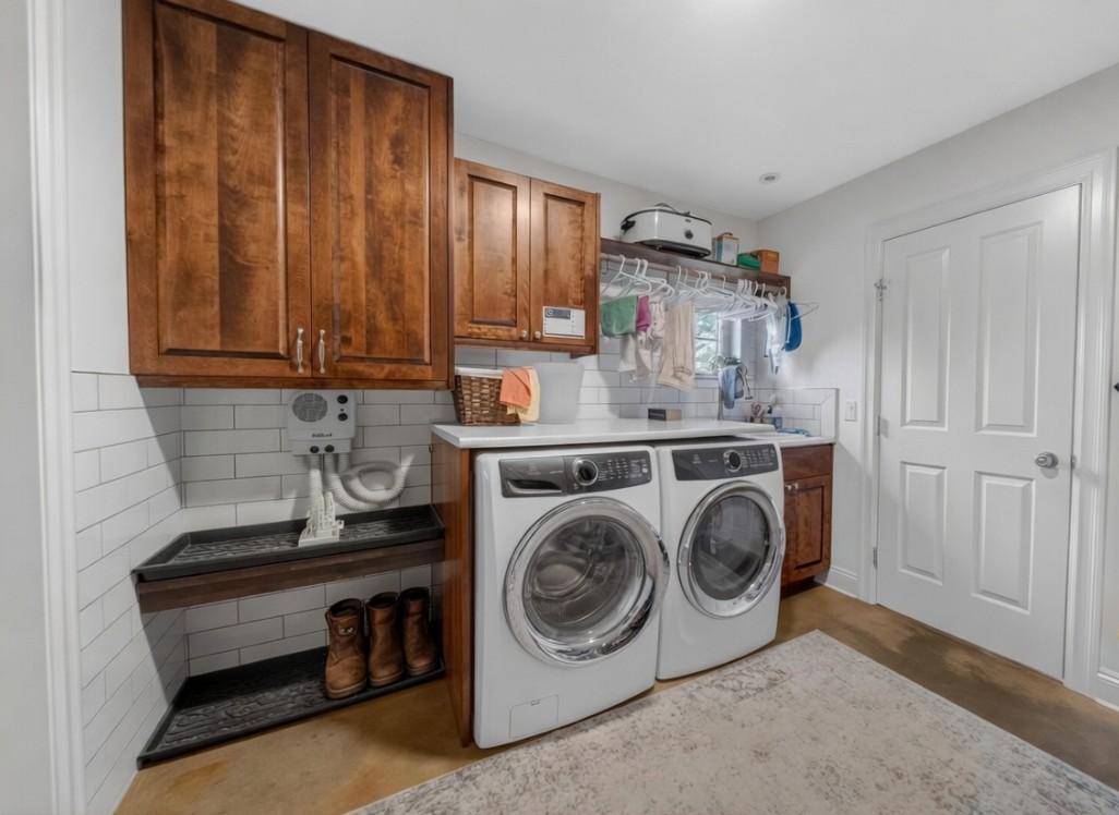









1004


15th

Street,
Cranbrook,




BC
V1C 5V2

