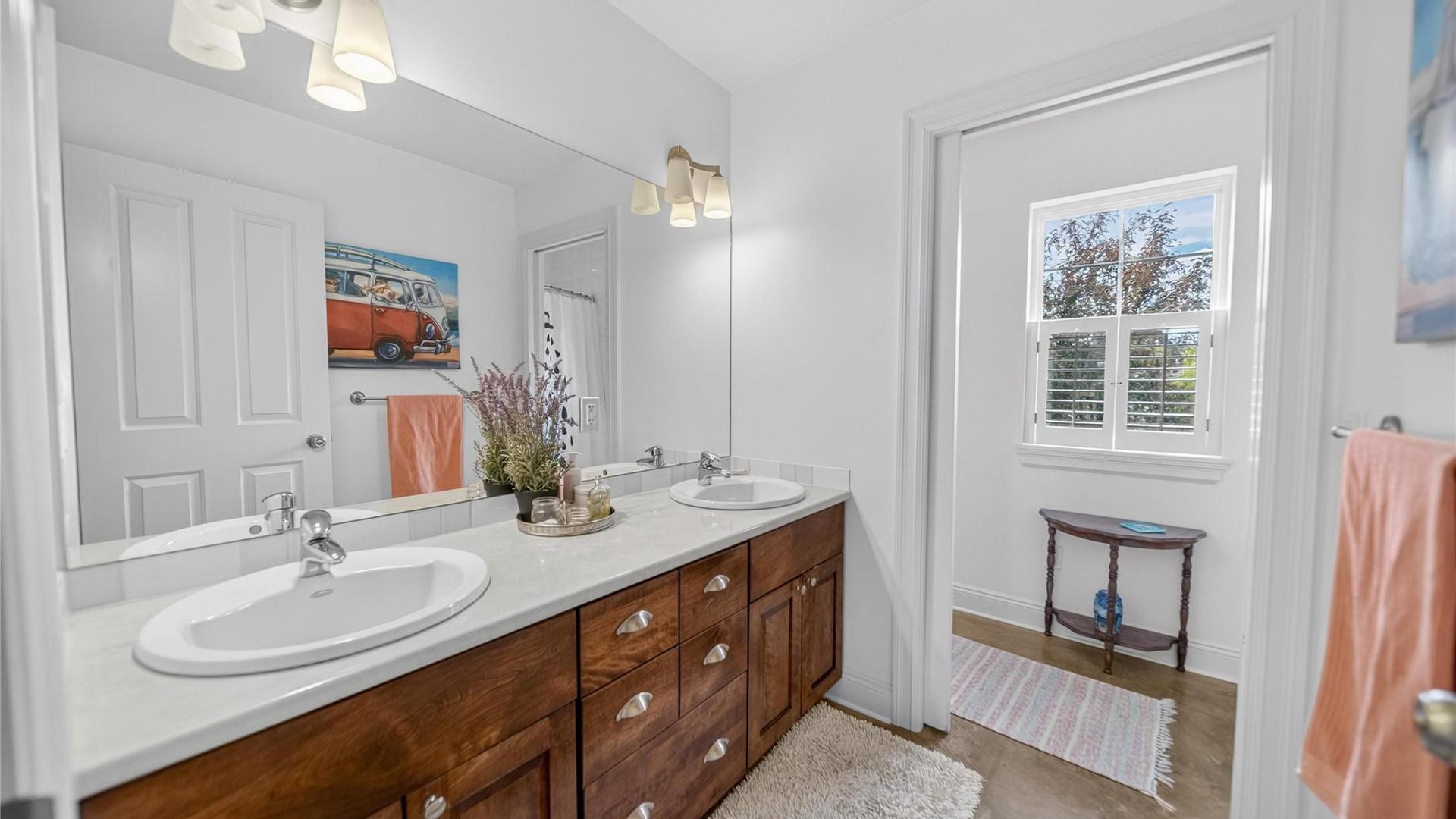 









1004


15th

Street,
Cranbrook,




BC
V1C 5V2

