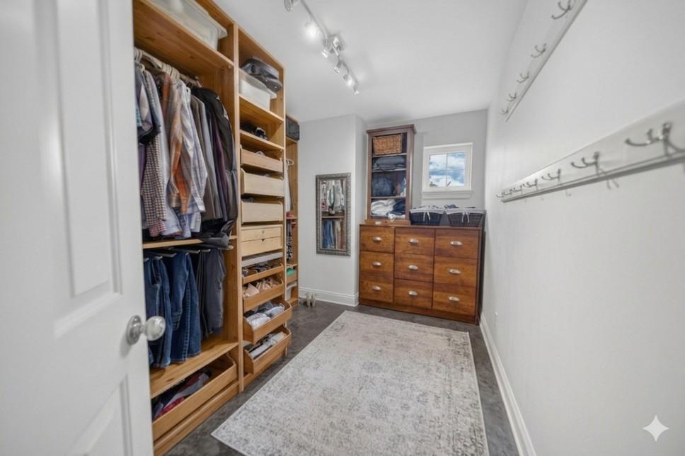 









1004


15th

Street,
Cranbrook,




BC
V1C 5V2

