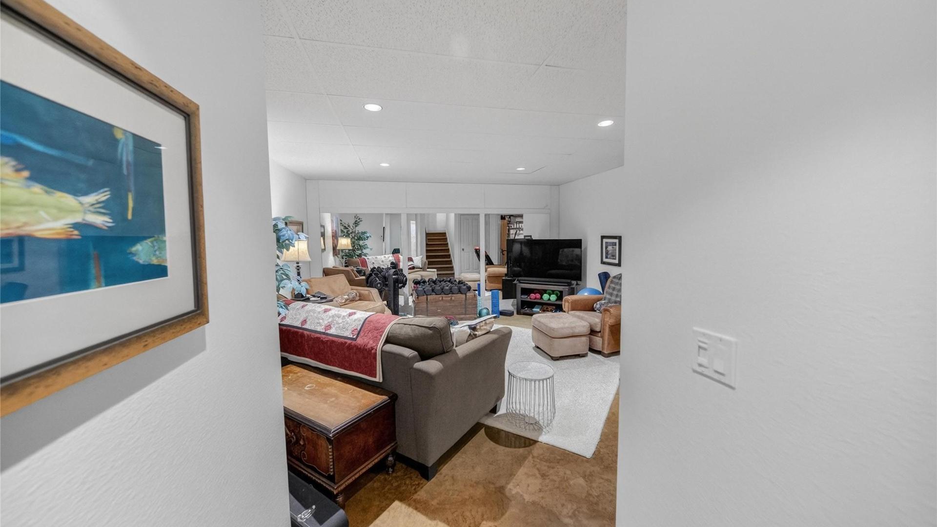 









1004


15th

Street,
Cranbrook,




BC
V1C 5V2

