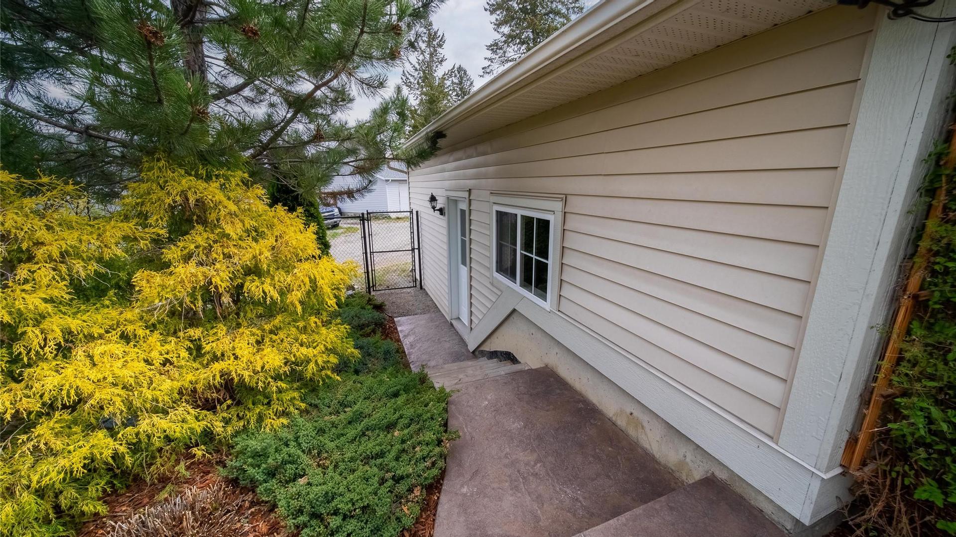 









1004


15th

Street,
Cranbrook,




BC
V1C 5V2

