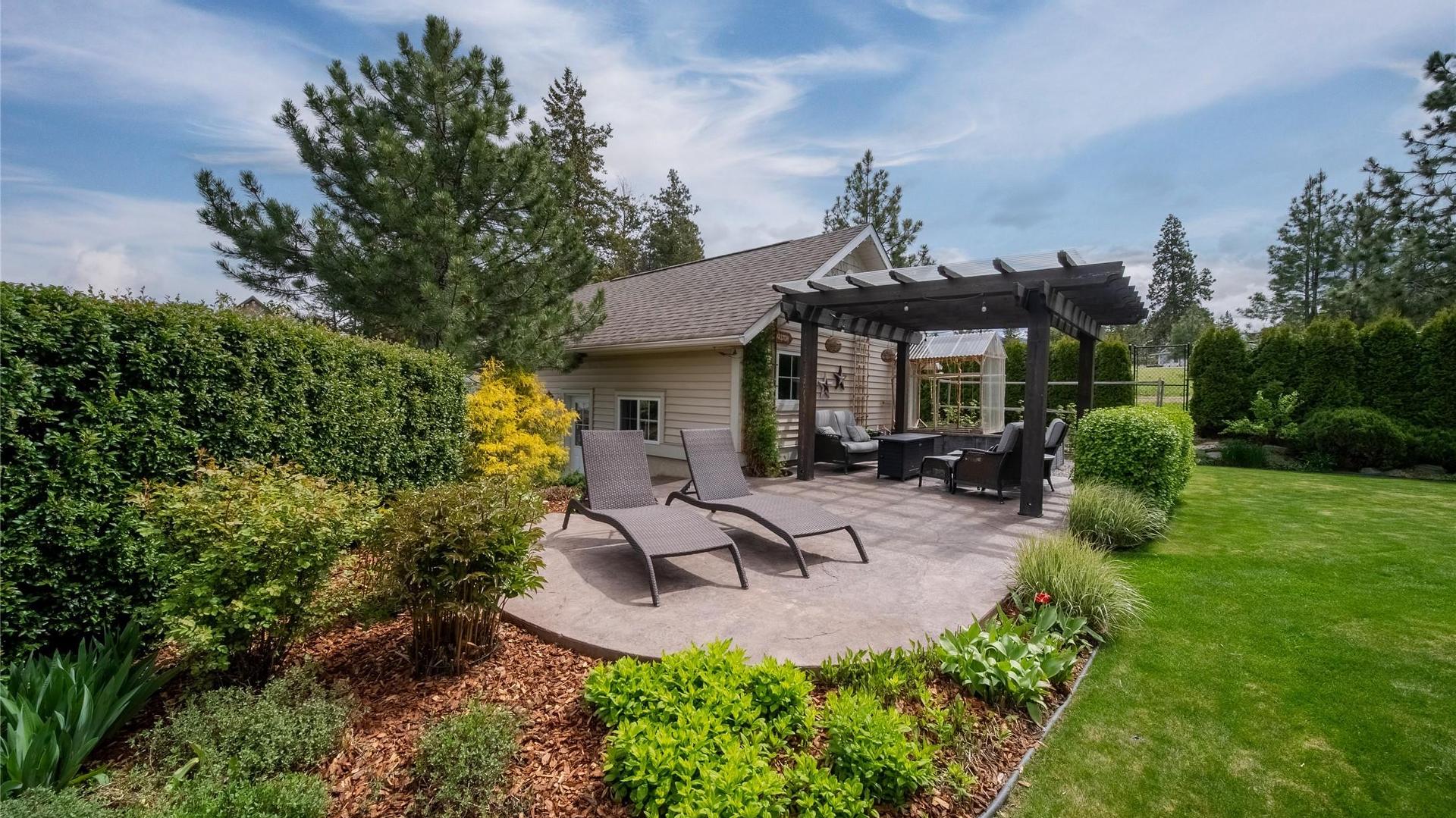 









1004


15th

Street,
Cranbrook,




BC
V1C 5V2

