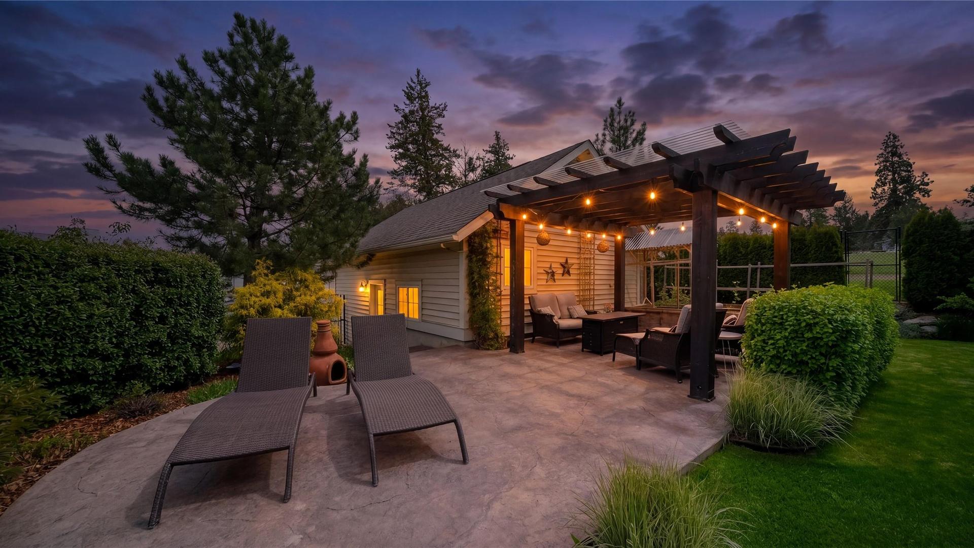 









1004


15th

Street,
Cranbrook,




BC
V1C 5V2

