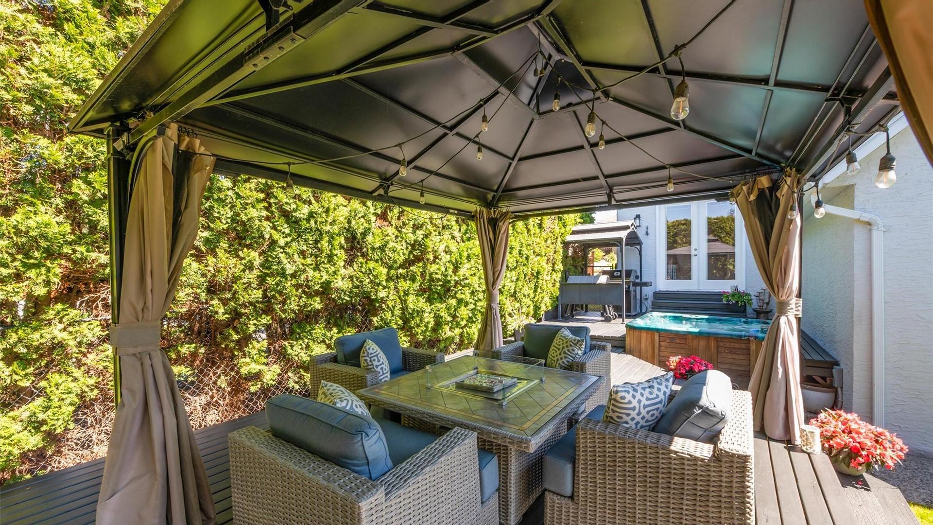 









3077


Quail

Crescent,
Kelowna,




BC
V1V 2A1

