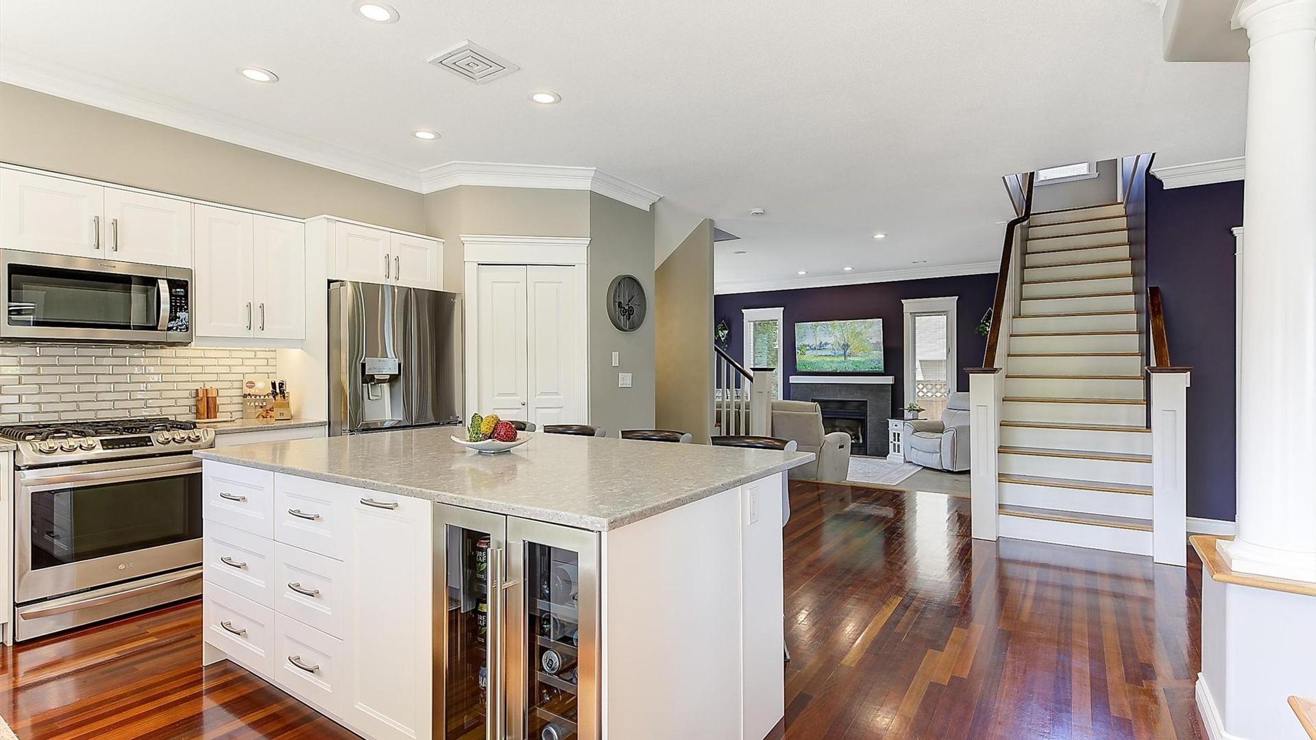 









3077


Quail

Crescent,
Kelowna,




BC
V1V 2A1

