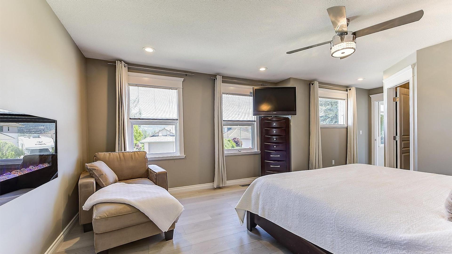 









3077


Quail

Crescent,
Kelowna,




BC
V1V 2A1

