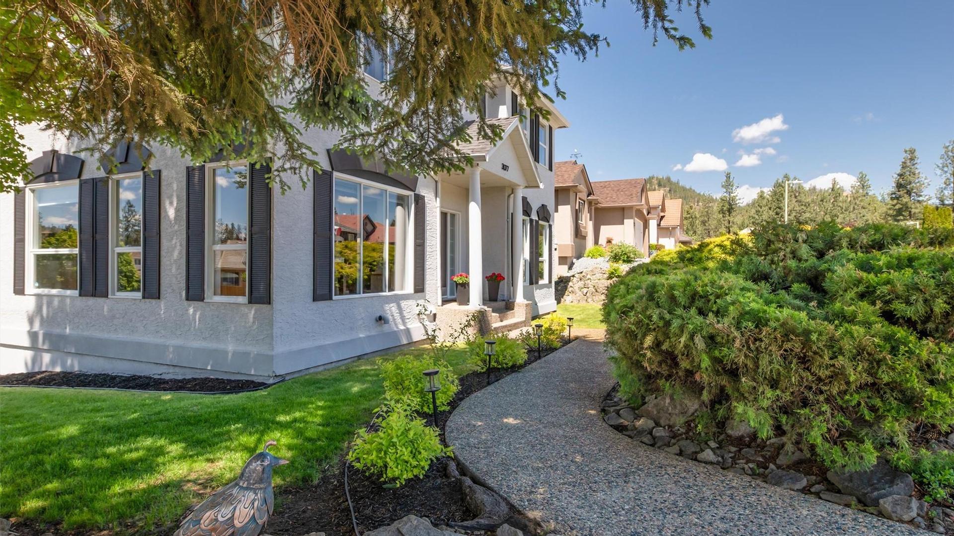 









3077


Quail

Crescent,
Kelowna,




BC
V1V 2A1

