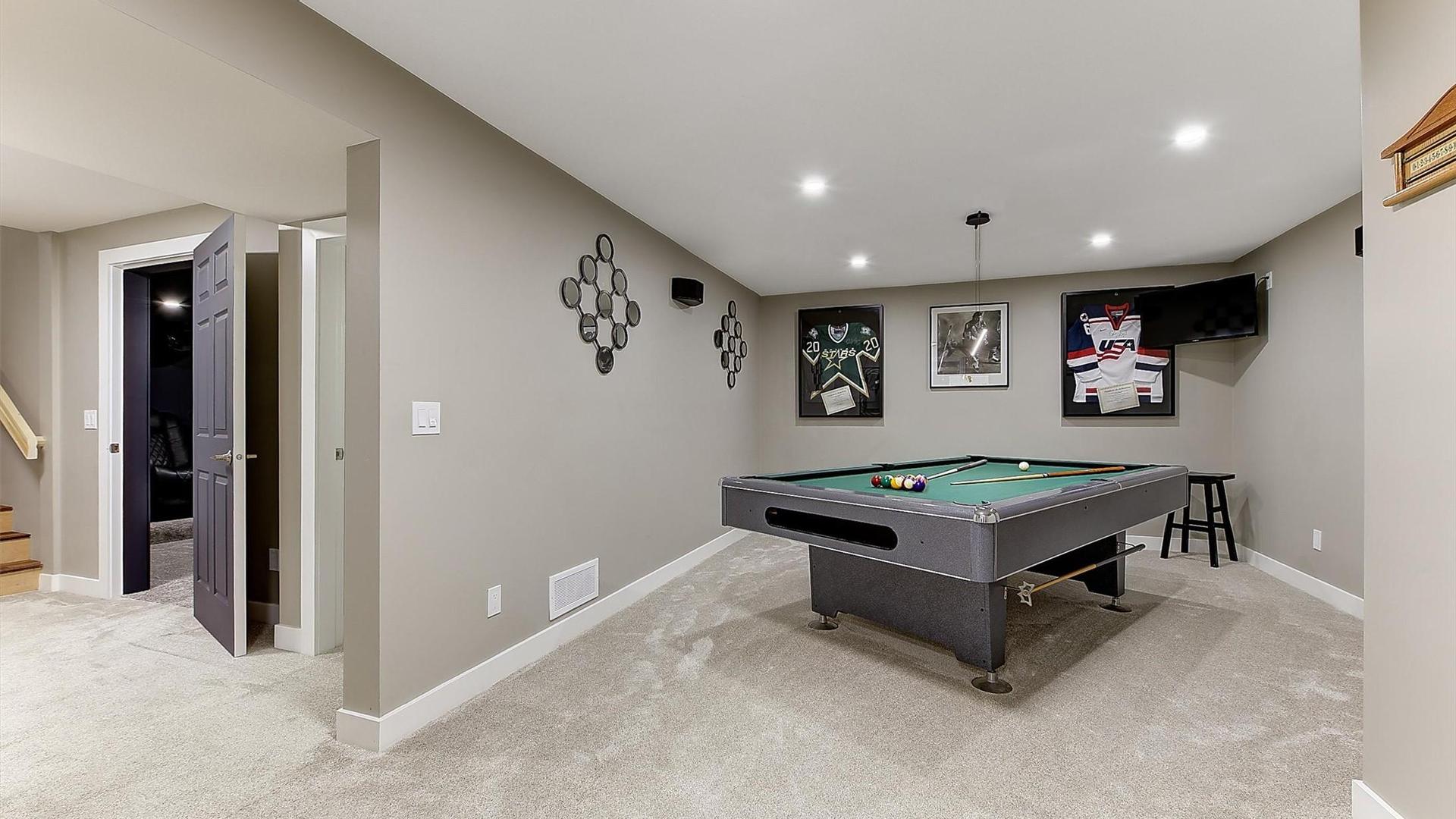 









3077


Quail

Crescent,
Kelowna,




BC
V1V 2A1

