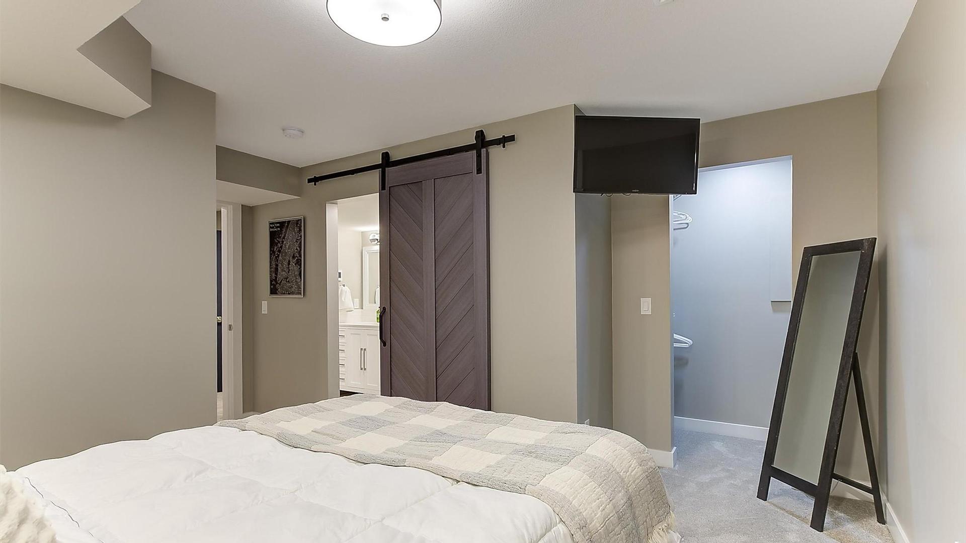 









3077


Quail

Crescent,
Kelowna,




BC
V1V 2A1

