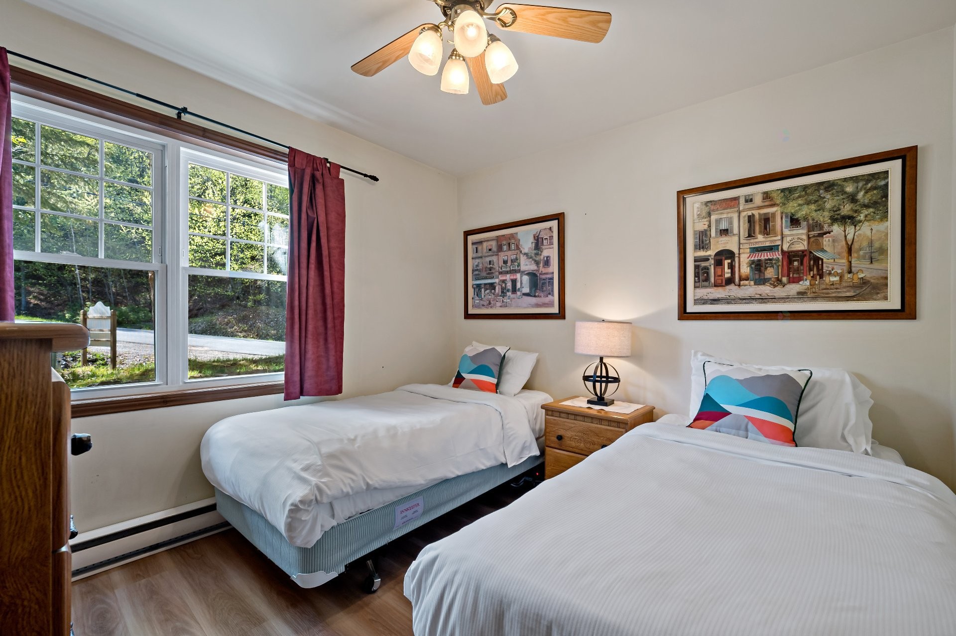 









166


Rue du Mont-Plaisant

, 1,
Mont-Tremblant,




QC
J8E1L2


