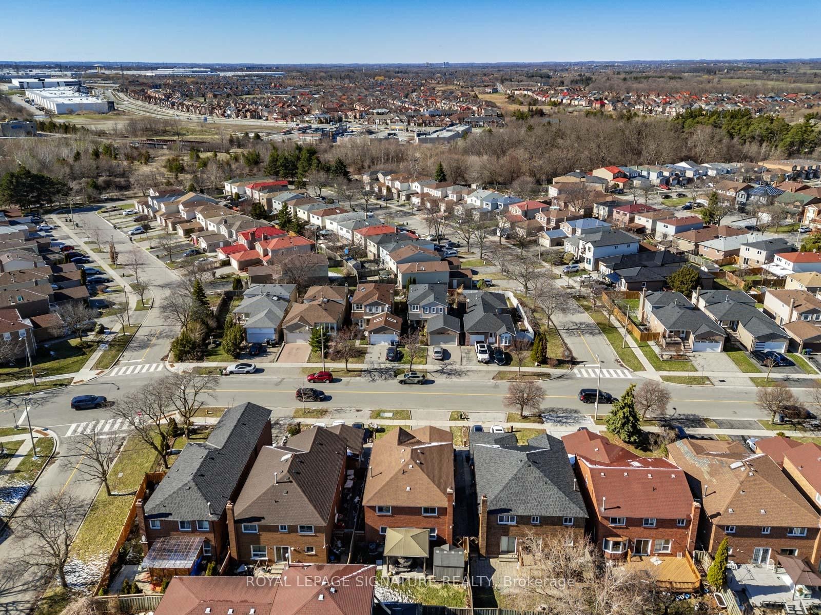 









171


Hupfield

Trail,
Toronto,




ON
M1B 4P1

