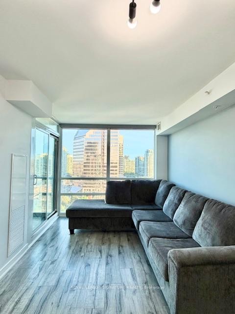 









5740


Yonge

Street, 1401,
Toronto,




ON
M2M 0B1

