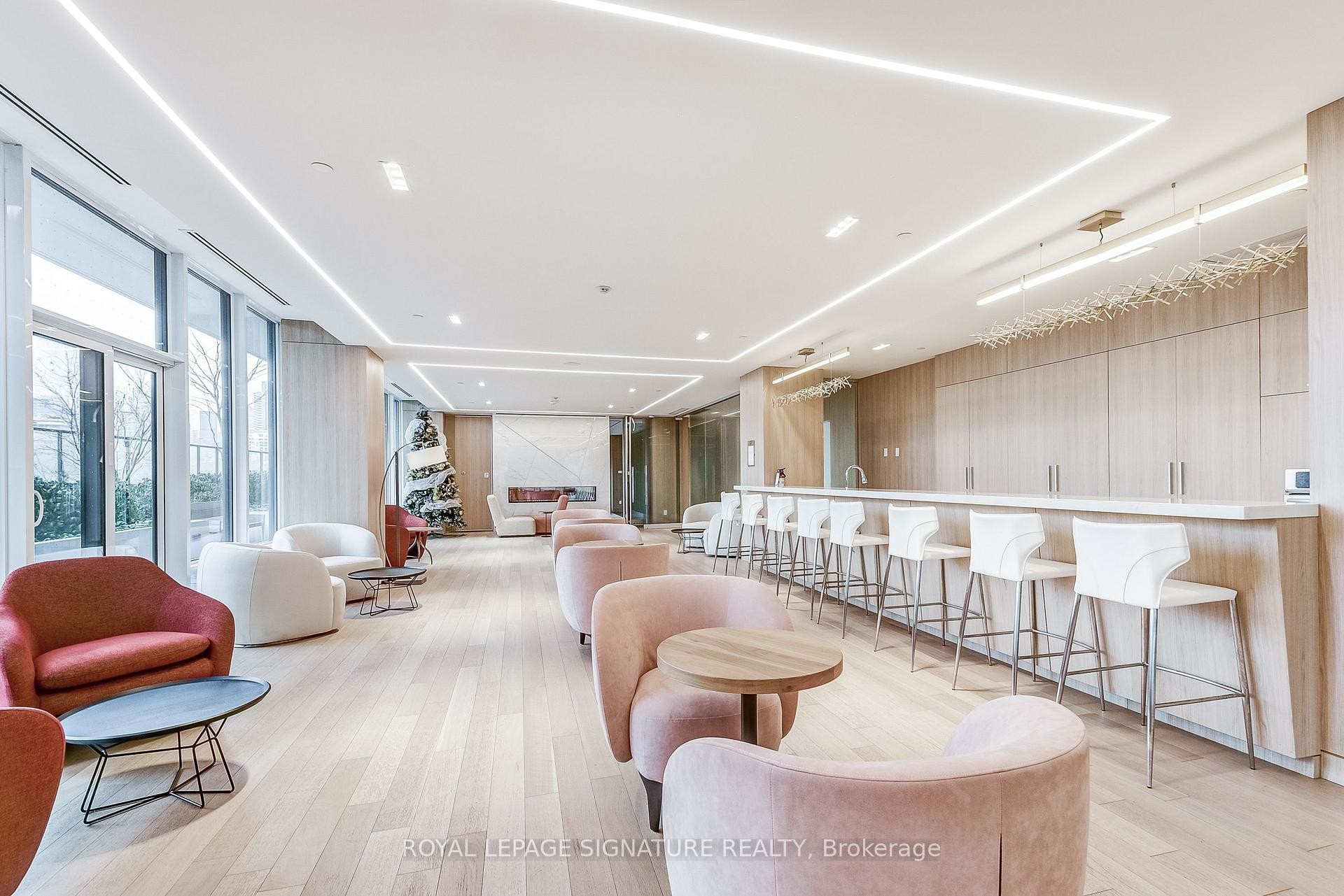 









50


Ordnance

Street, 607,
Toronto,




ON
M6K 0C9

