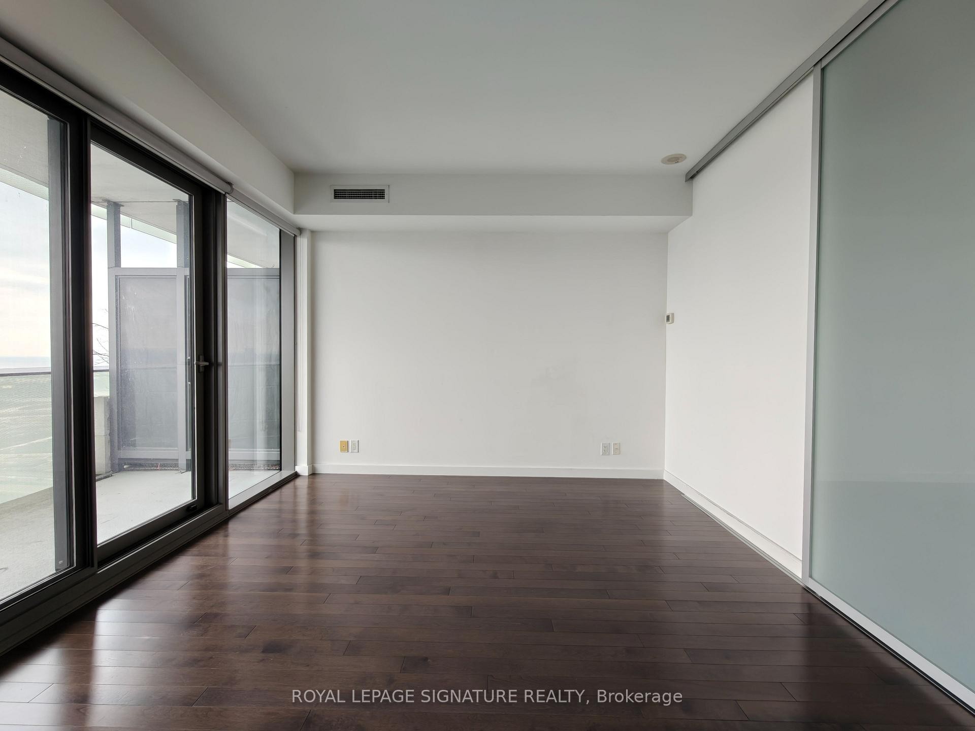 









390


Cherry

Street, 3305,
Toronto,




ON
M5A 0E2

