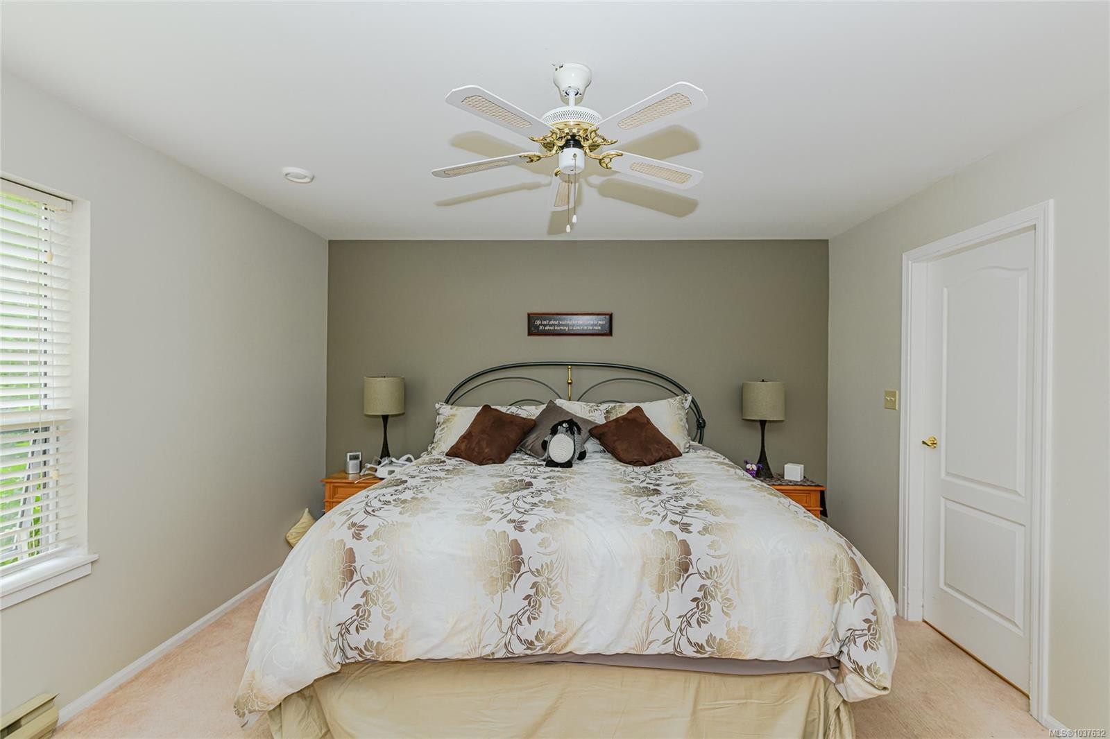 









204


Cormorant

Cres,
Salt Spring,




BC
V8K 1G8

