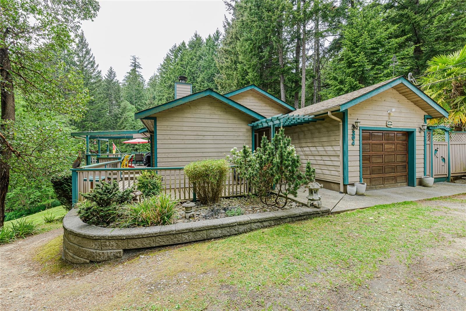 









204


Cormorant

Cres,
Salt Spring,




BC
V8K 1G8

