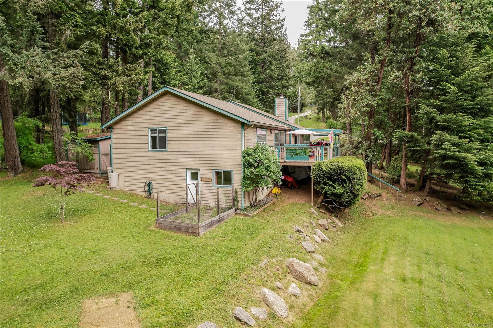 









204


Cormorant

Cres,
Salt Spring,




BC
V8K 1G8

