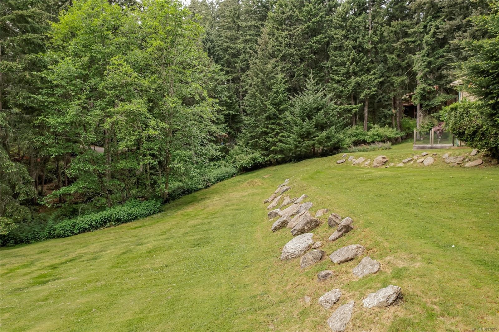 









204


Cormorant

Cres,
Salt Spring,




BC
V8K 1G8


