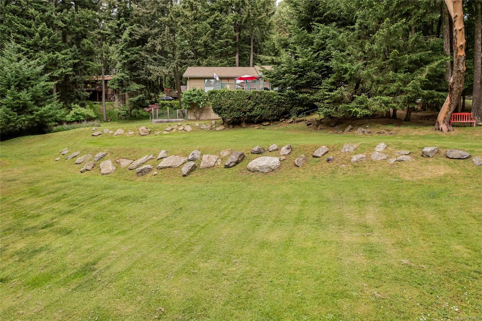 









204


Cormorant

Cres,
Salt Spring,




BC
V8K 1G8

