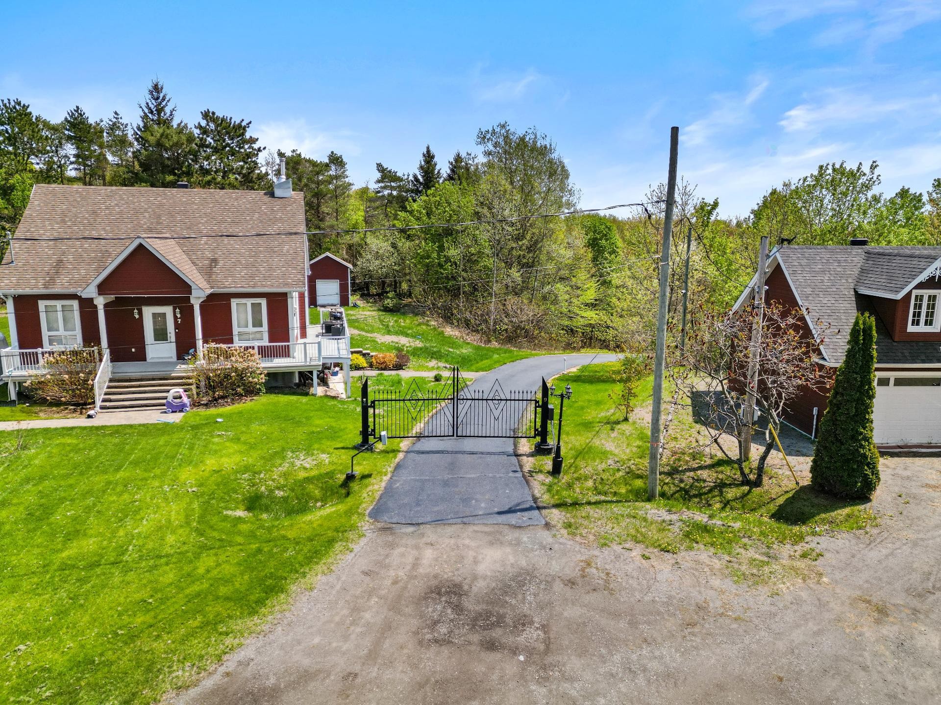









9


Rue Francine

,
Grenville-sur-la-Rouge,




QC
J0V1B0

