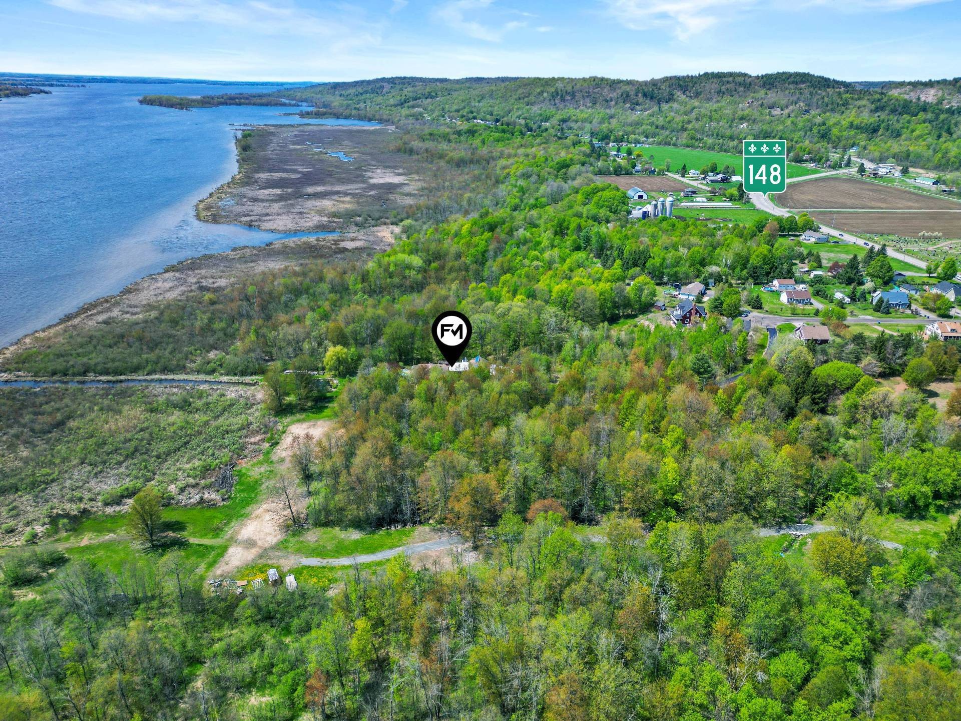 









9


Rue Francine

,
Grenville-sur-la-Rouge,




QC
J0V1B0

