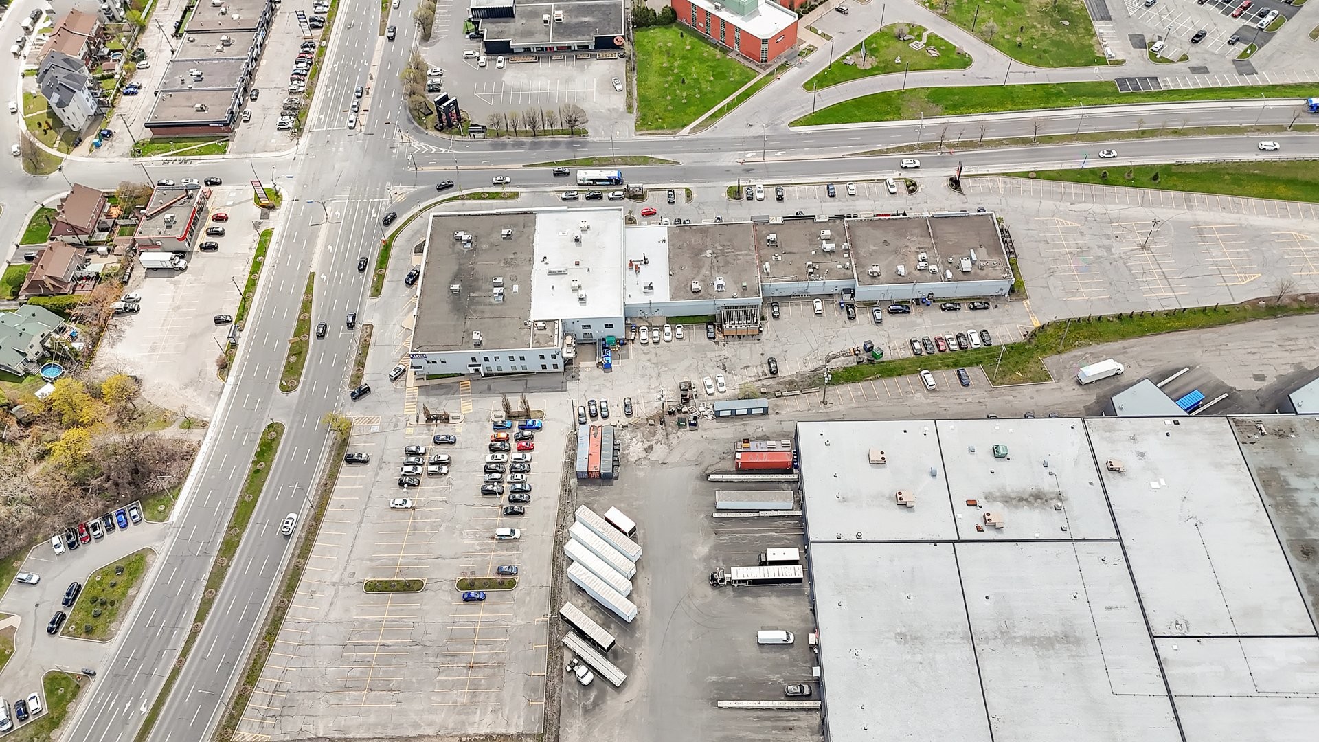 









2119


Boul. Le Carrefour

,
Laval (Chomedey),




QC
H7S1Z4


