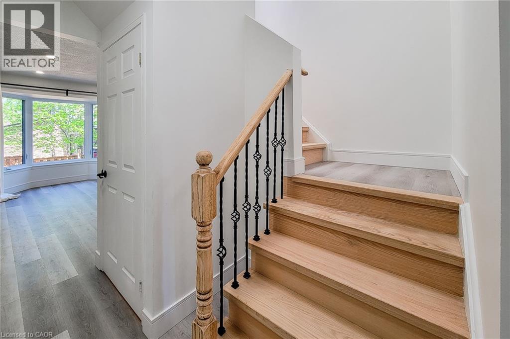 












1232 UPPER GAGE Avenue Unit# 2

,
Hamilton,




Ontario
L8W1E4

