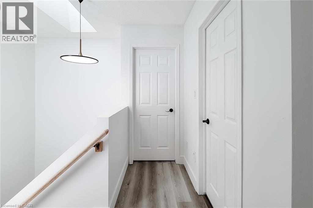 












1232 UPPER GAGE Avenue Unit# 2

,
Hamilton,




Ontario
L8W1E4

