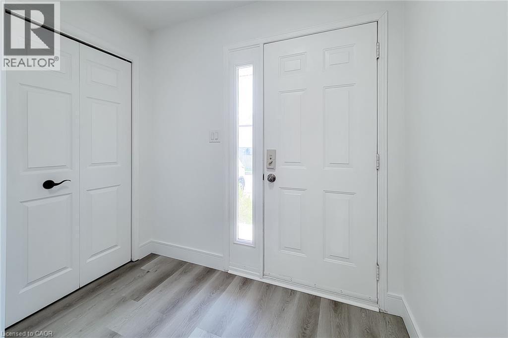 












1232 UPPER GAGE Avenue Unit# 2

,
Hamilton,




Ontario
L8W1E4

