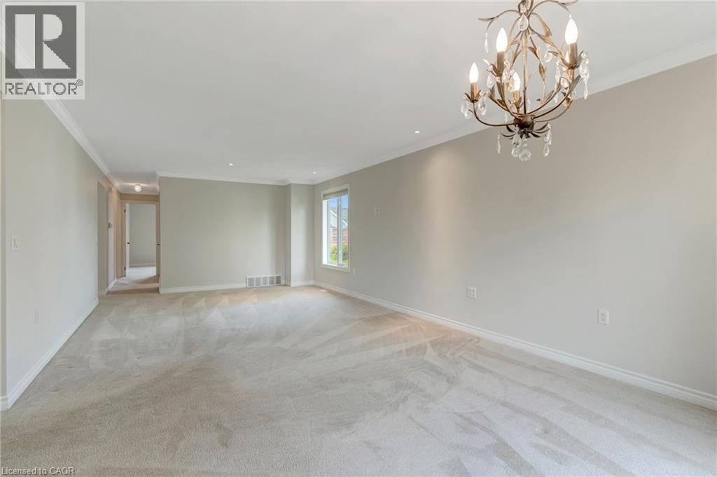 












121 CRUMLIN Lane

,
Freelton,




Ontario
L8B1A5

