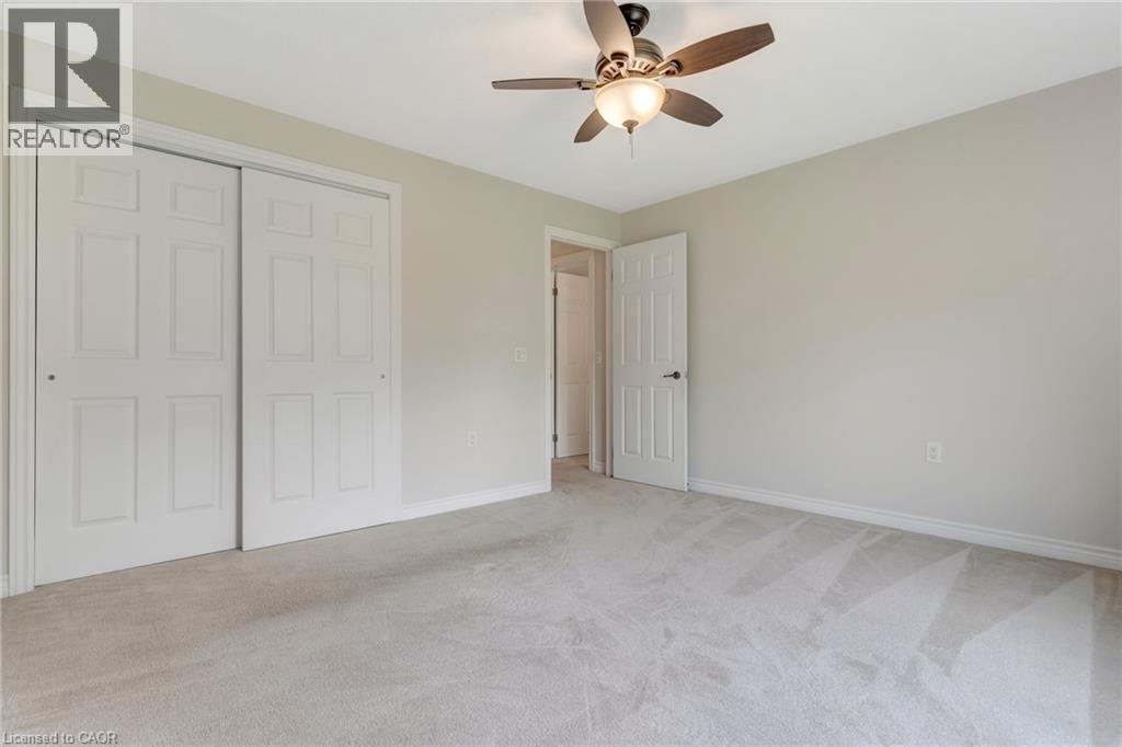 












121 CRUMLIN Lane

,
Freelton,




Ontario
L8B1A5

