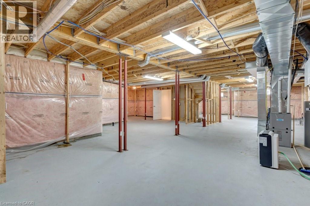 












121 CRUMLIN Lane

,
Freelton,




Ontario
L8B1A5

