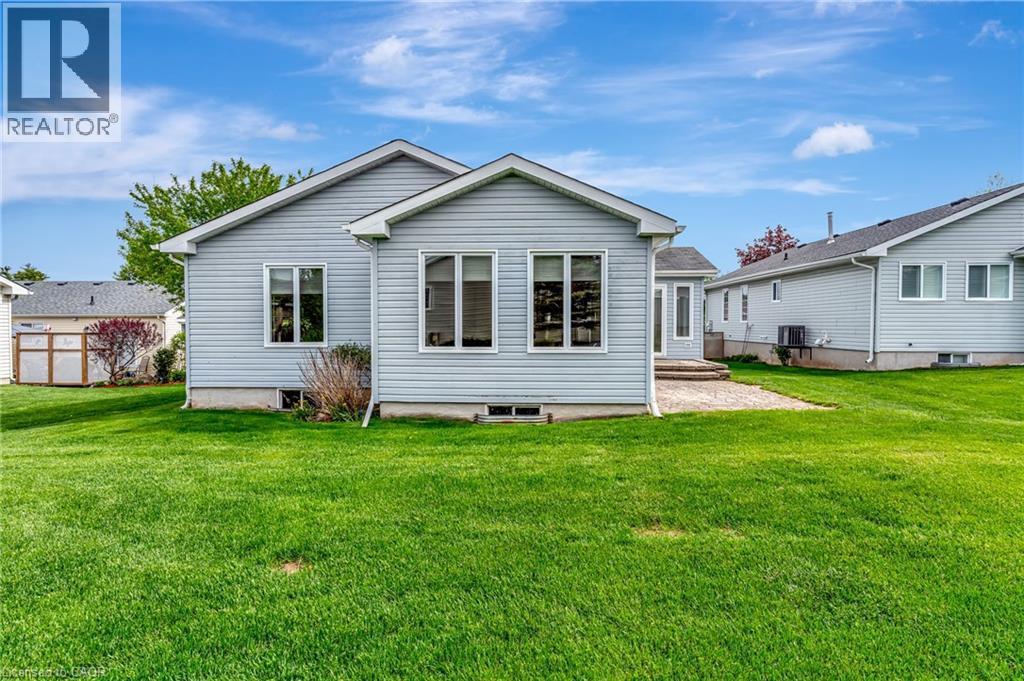 












121 CRUMLIN Lane

,
Freelton,




Ontario
L8B1A5

