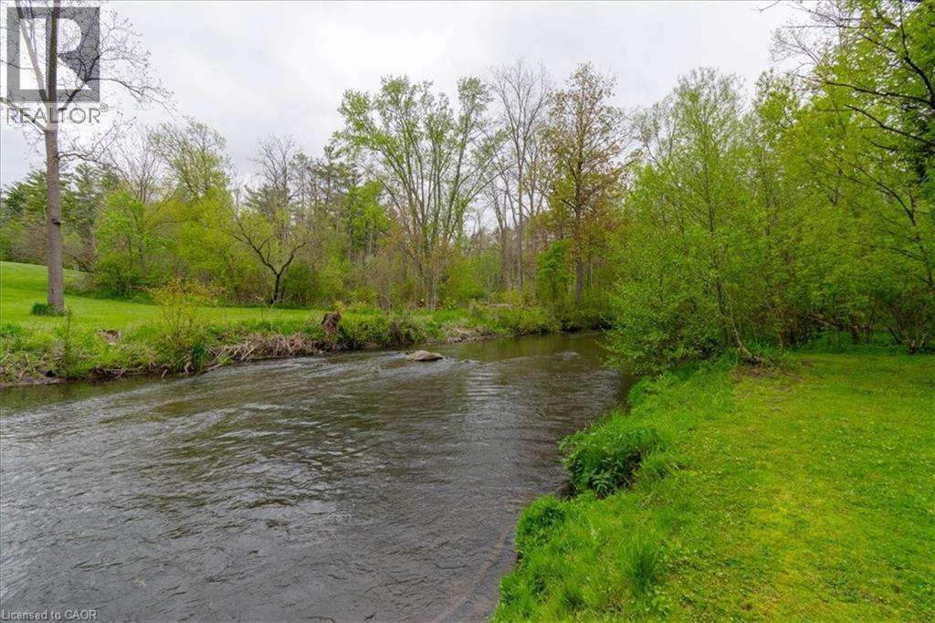 












111 DECOU Road

,
Simcoe,




Ontario
N3Y4K2

