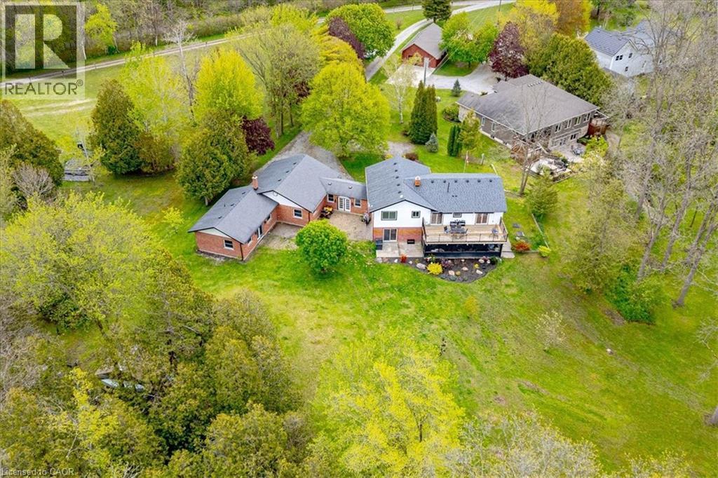 












111 DECOU Road

,
Simcoe,




Ontario
N3Y4K2

