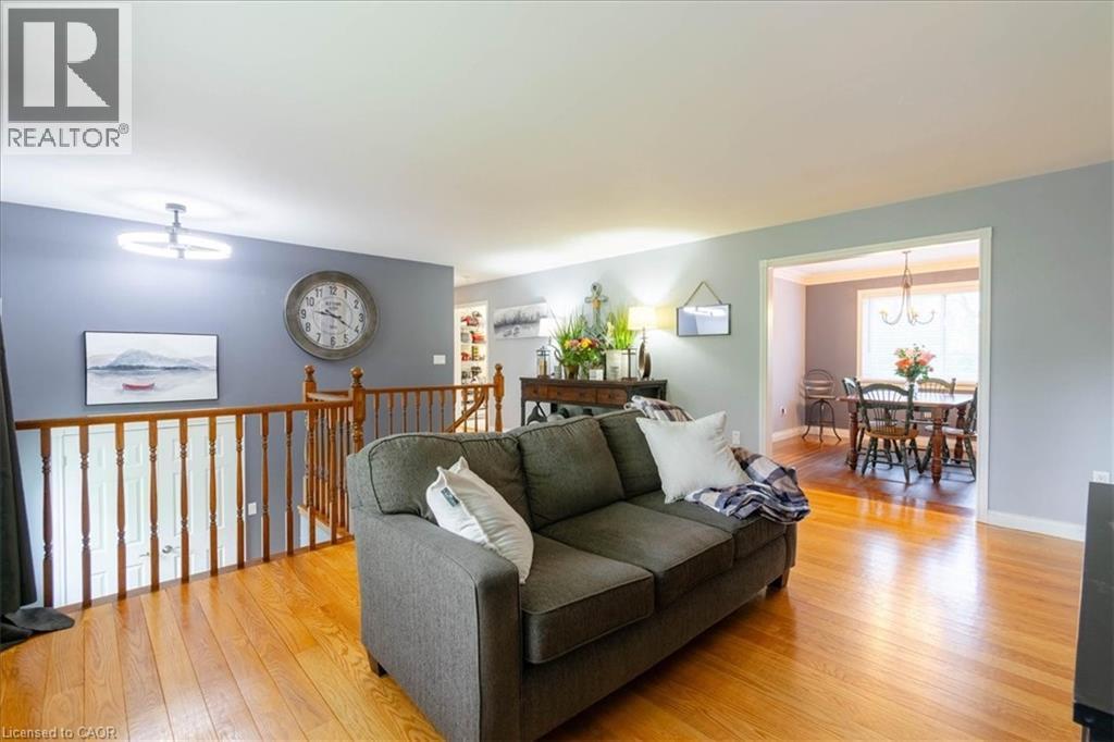 












111 DECOU Road

,
Simcoe,




Ontario
N3Y4K2

