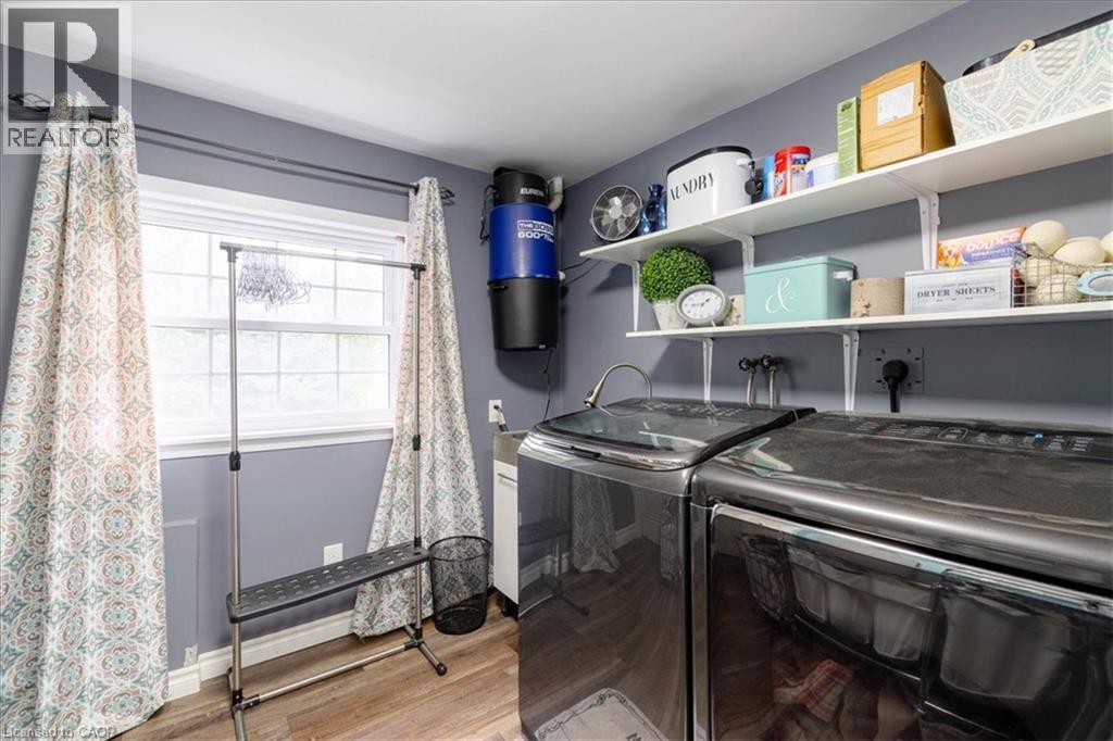 












111 DECOU Road

,
Simcoe,




Ontario
N3Y4K2

