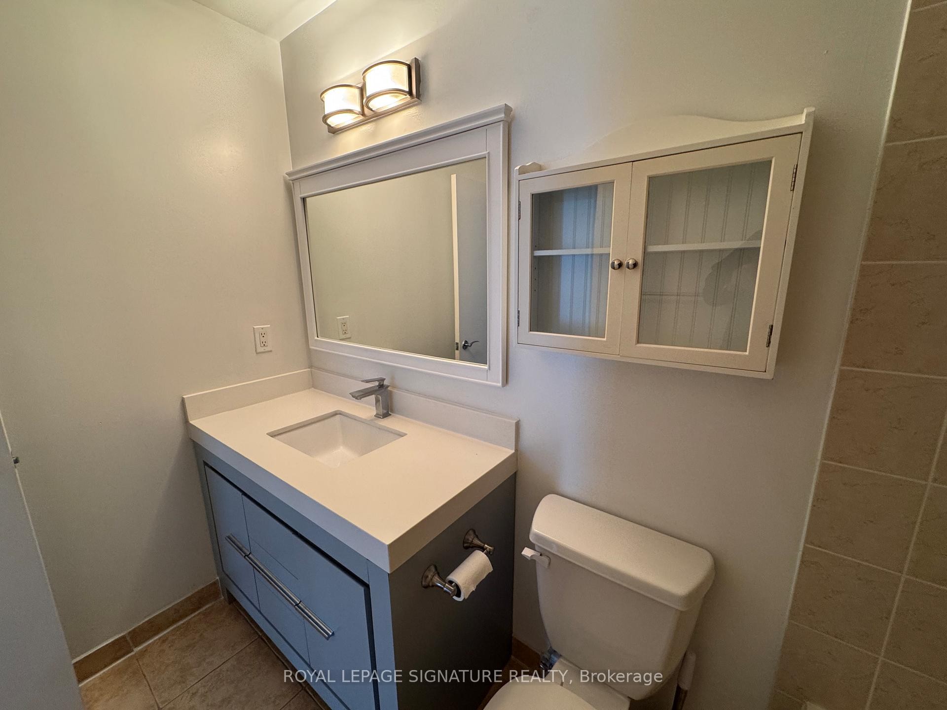









220


Victoria

Street, 1702,
Toronto,




ON
M5B 2R6

