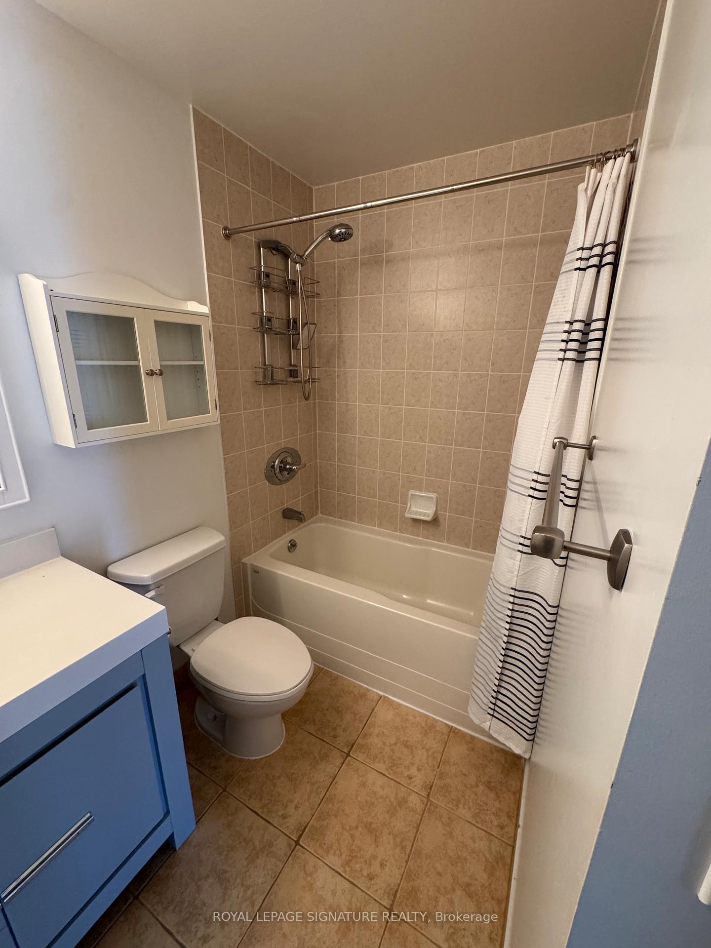 









220


Victoria

Street, 1702,
Toronto,




ON
M5B 2R6


