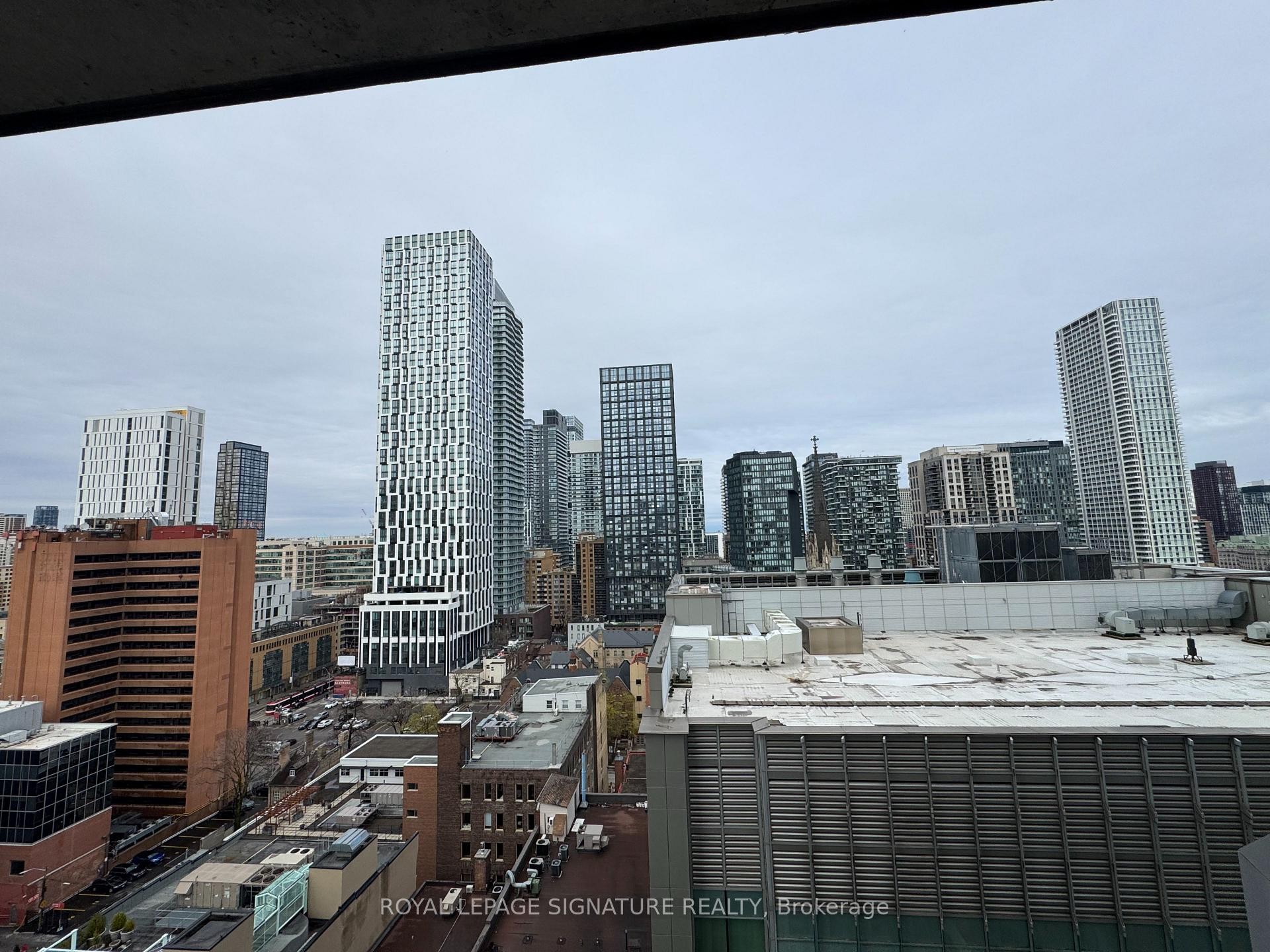 









220


Victoria

Street, 1702,
Toronto,




ON
M5B 2R6

