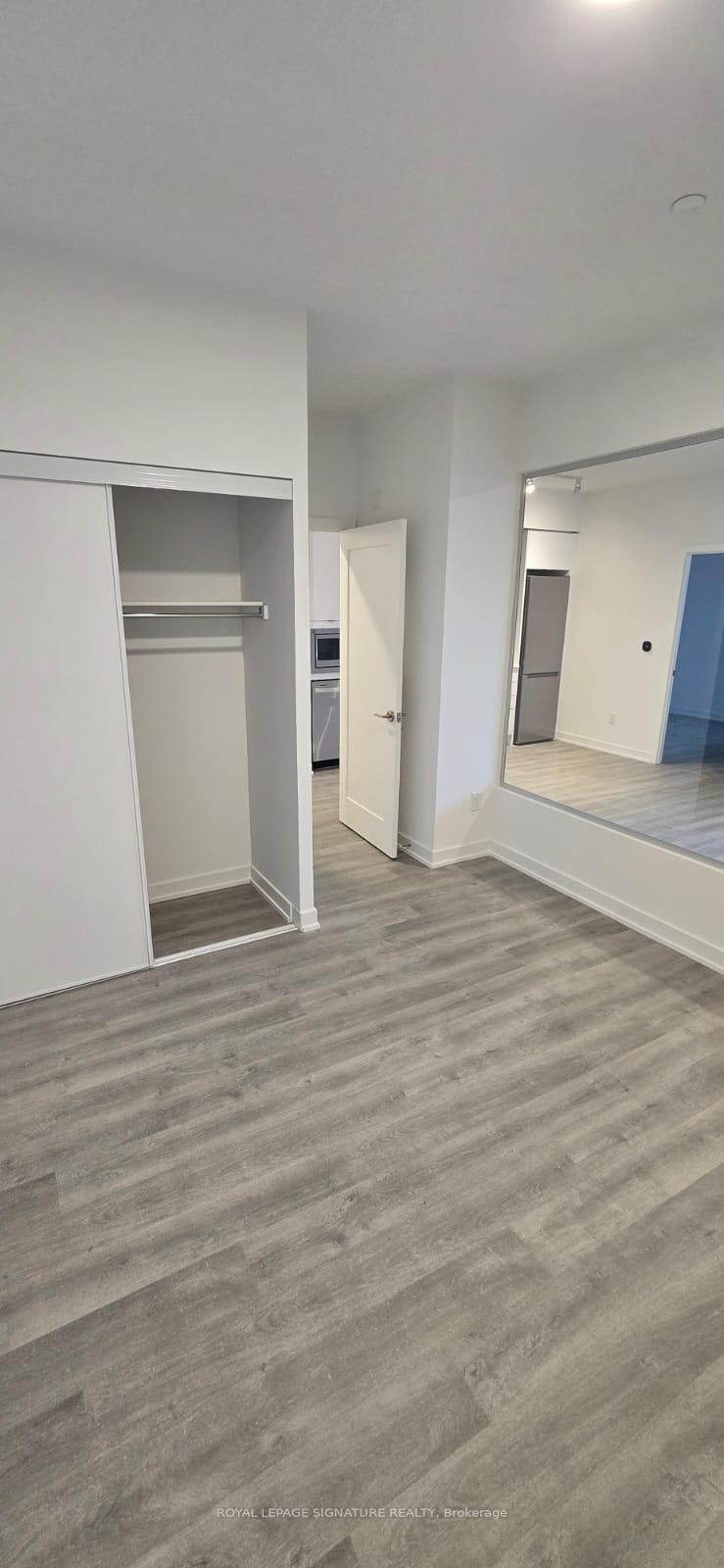 









5105


Hurontario

Street, 603,
Mississauga,




ON
L4Z 3X7

