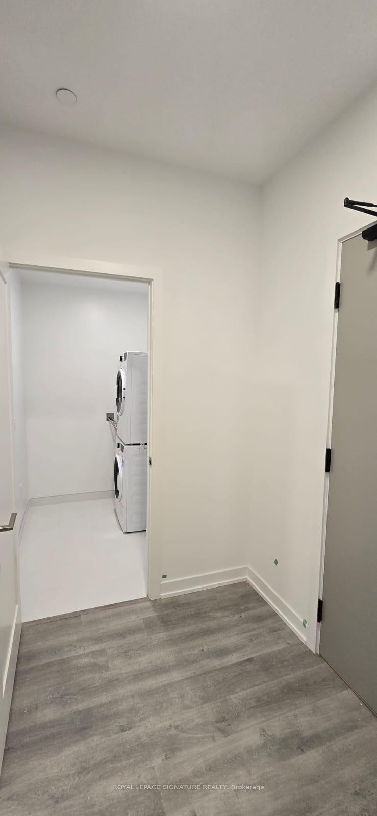 









5105


Hurontario

Street, 603,
Mississauga,




ON
L4Z 3X7

