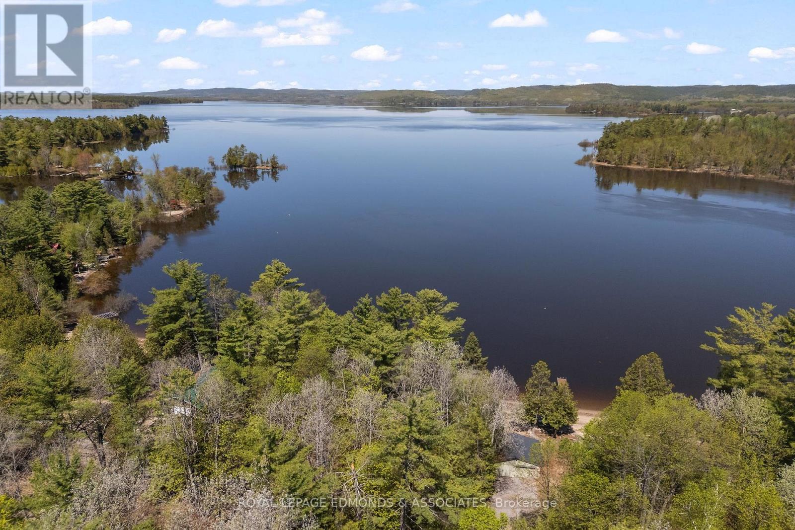 












30 ORVILLES TRAIL

,
Whitewater Region,




Ontario
K0J2L0

